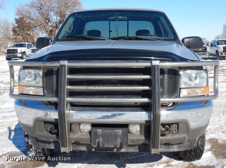 image for item DF8306 2002 Ford F250 Super Duty XLT  SuperCab pickup truck