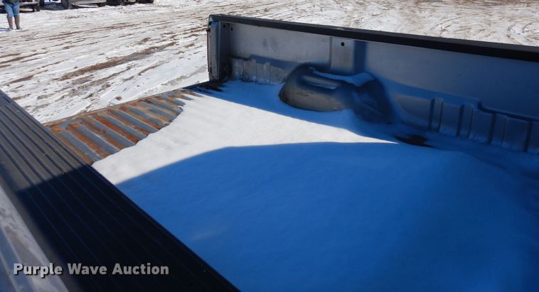 image for item DF8306 2002 Ford F250 Super Duty XLT  SuperCab pickup truck