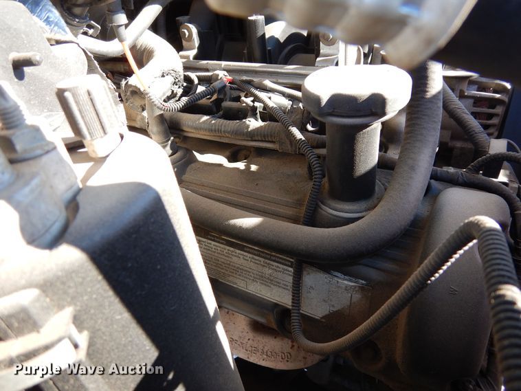 image for item DF8306 2002 Ford F250 Super Duty XLT  SuperCab pickup truck