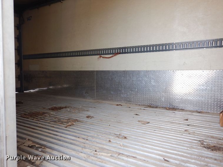 image for item DF8313 2006 International 4300  refrigerated truck