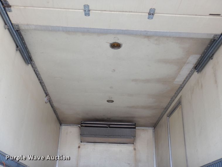 image for item DF8313 2006 International 4300  refrigerated truck