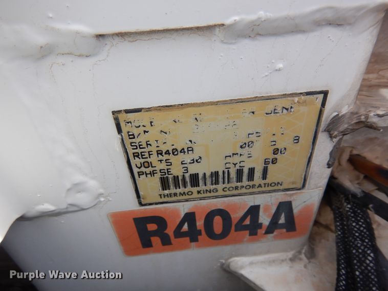 image for item DF8313 2006 International 4300  refrigerated truck