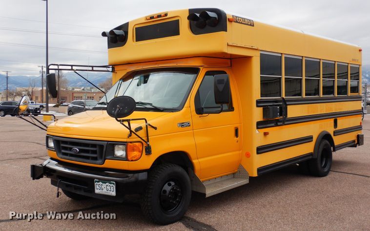 image for item DF8329 2005 Ford E450  school bus