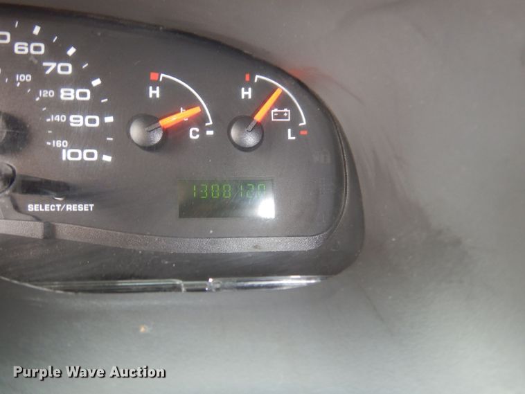 image for item DF8329 2005 Ford E450  school bus