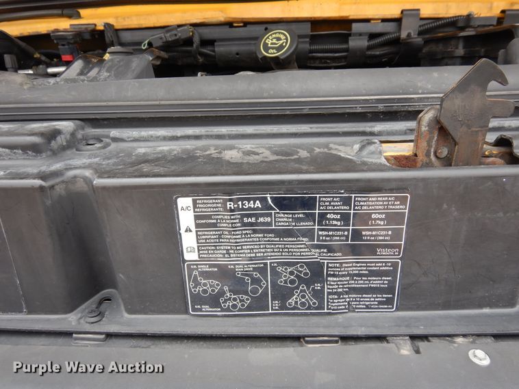 image for item DF8329 2005 Ford E450  school bus