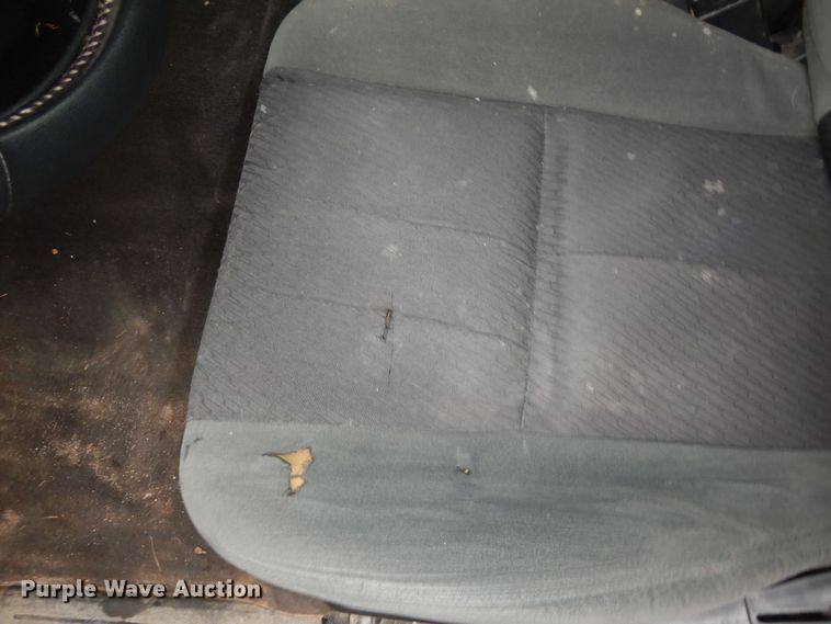 image for item DI6971 2009 GMC Sierra 2500HD  Ext. Cab flatbed pickup truck