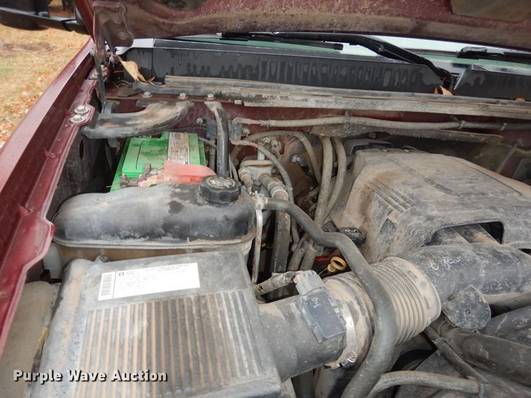 image for item DI6971 2009 GMC Sierra 2500HD  Ext. Cab flatbed pickup truck