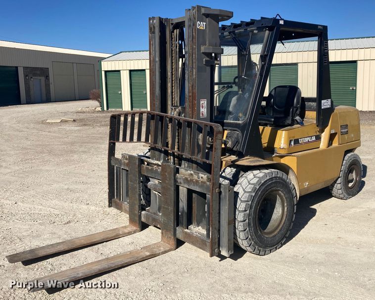 image for item DJ6142 Caterpillar GP50K  forklift