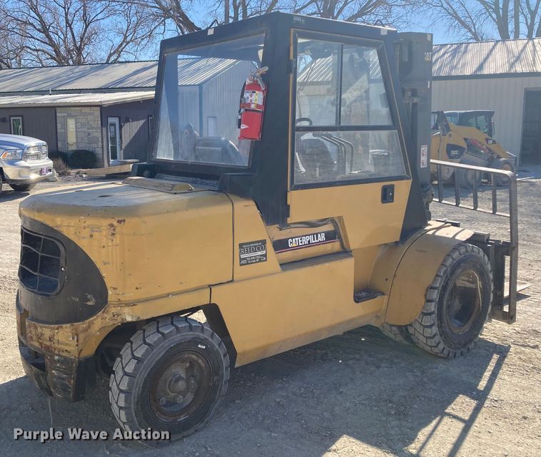image for item DJ6142 Caterpillar GP50K  forklift