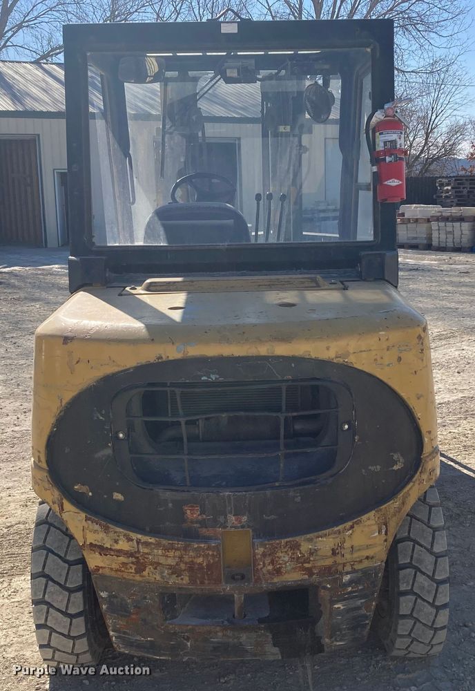 image for item DJ6142 Caterpillar GP50K  forklift