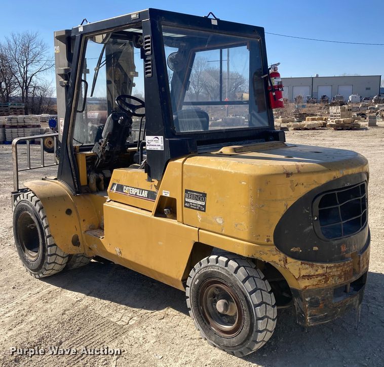image for item DJ6142 Caterpillar GP50K  forklift