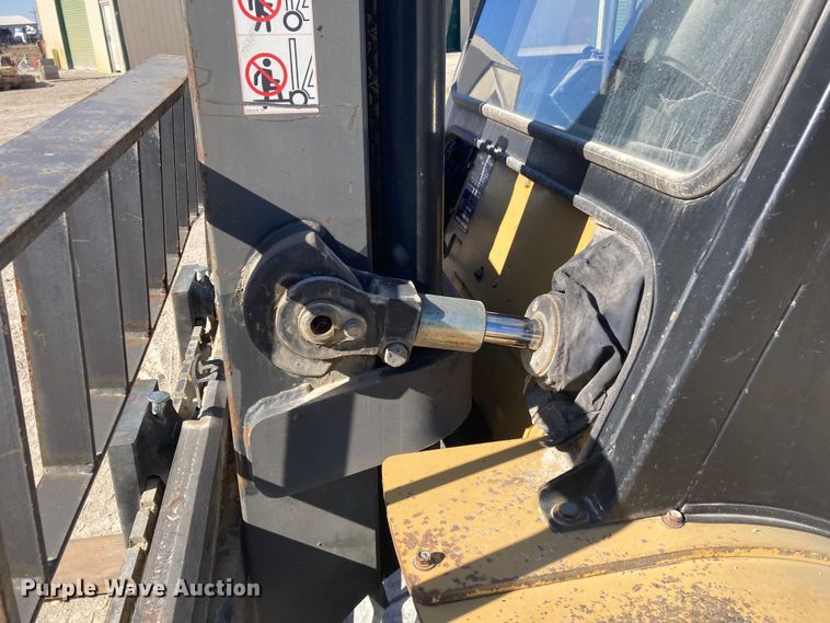 image for item DJ6142 Caterpillar GP50K  forklift