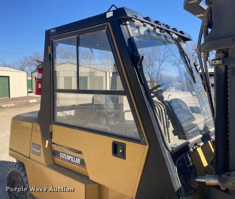 image for item DJ6142 Caterpillar GP50K  forklift