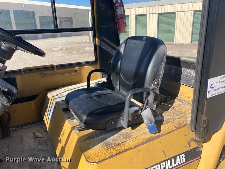 image for item DJ6142 Caterpillar GP50K  forklift
