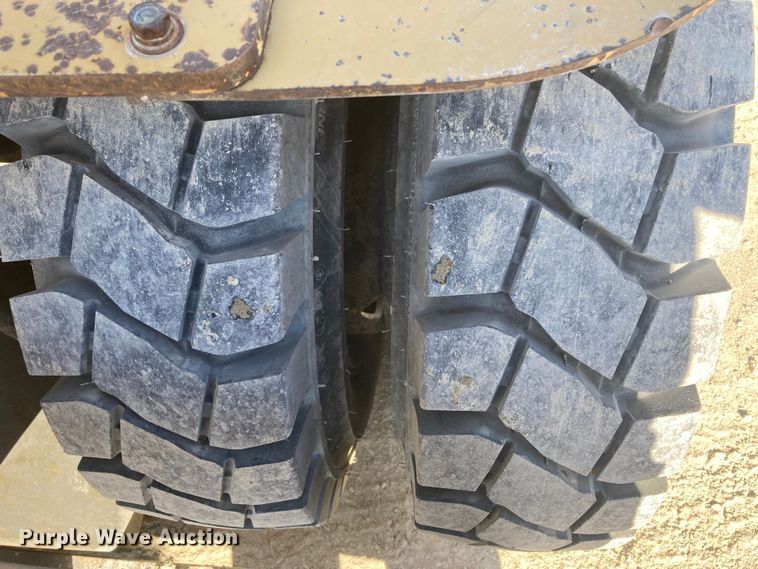 image for item DJ6142 Caterpillar GP50K  forklift