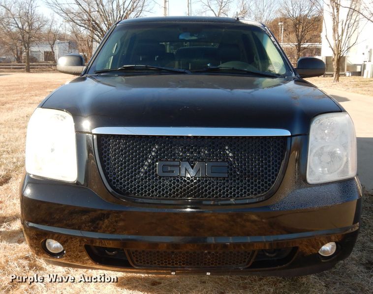 image for item DK7525 2008 GMC Yukon Denali  SUV