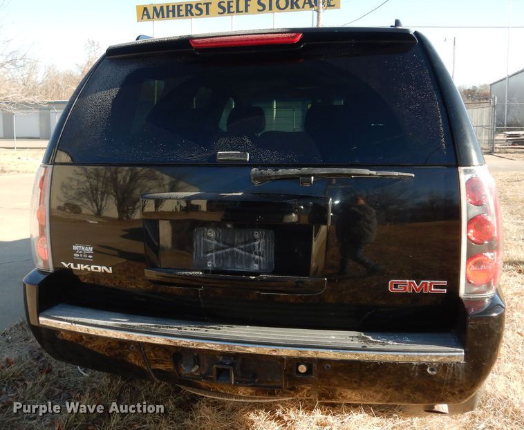 image for item DK7525 2008 GMC Yukon Denali  SUV