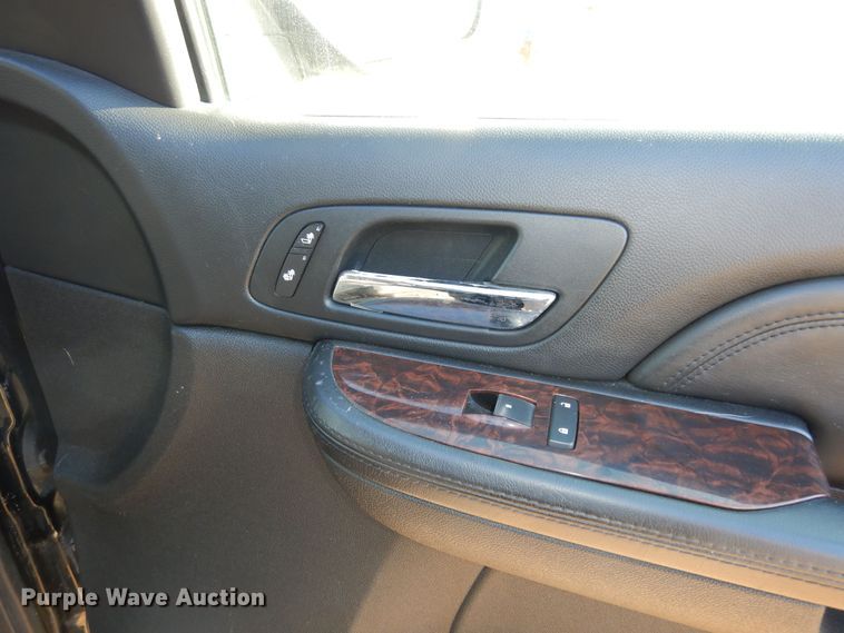 image for item DK7525 2008 GMC Yukon Denali  SUV