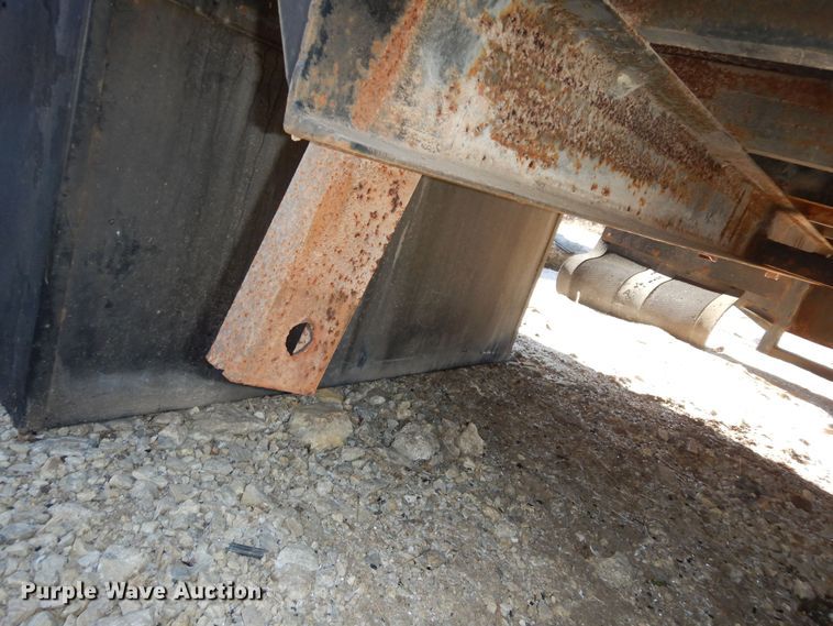 image for item DK7526 Flat bed