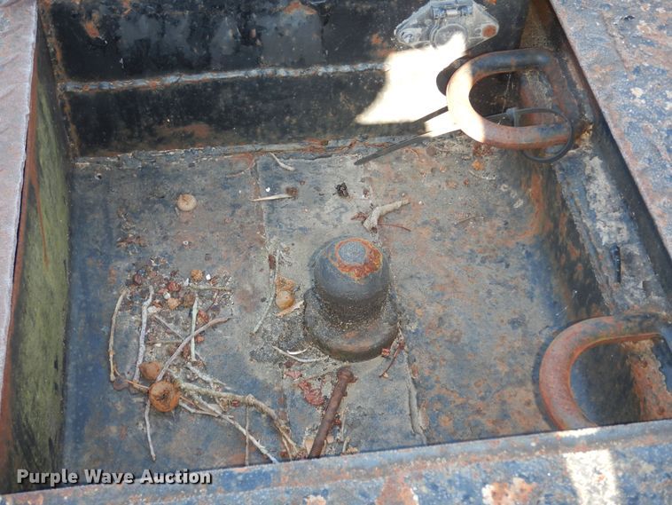 image for item DK7526 Flat bed