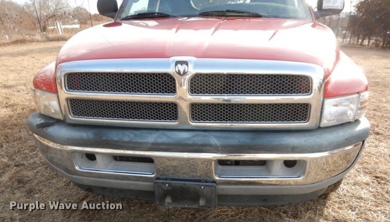 image for item DK7527 1999 Dodge Ram 2500  Quad Cab pickup truck