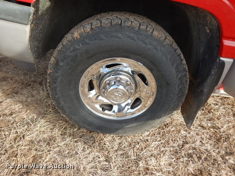 image for item DK7527 1999 Dodge Ram 2500  Quad Cab pickup truck