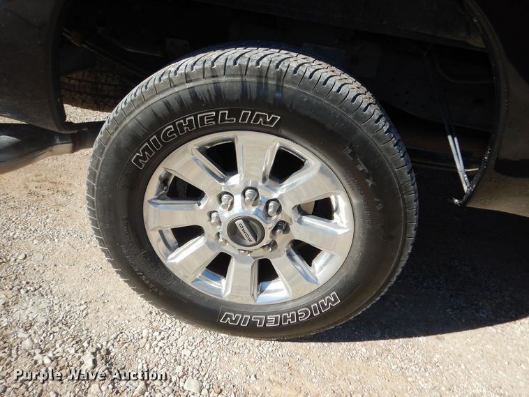 image for item DK7531 2013 Ford F250 Super Duty Lariat  Crew Cab pickup truck