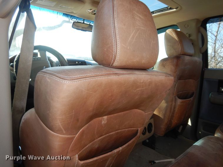 image for item DK7532 2006 Ford F150 King Ranch  SuperCrew pickup truck