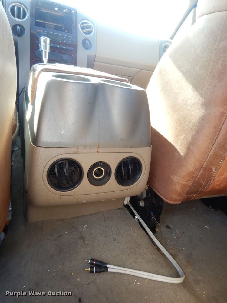 image for item DK7532 2006 Ford F150 King Ranch  SuperCrew pickup truck