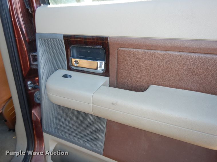 image for item DK7532 2006 Ford F150 King Ranch  SuperCrew pickup truck