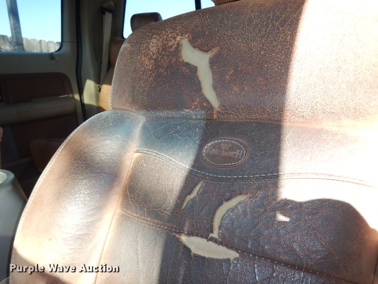 image for item DK7532 2006 Ford F150 King Ranch  SuperCrew pickup truck