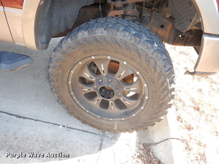 image for item DK7532 2006 Ford F150 King Ranch  SuperCrew pickup truck