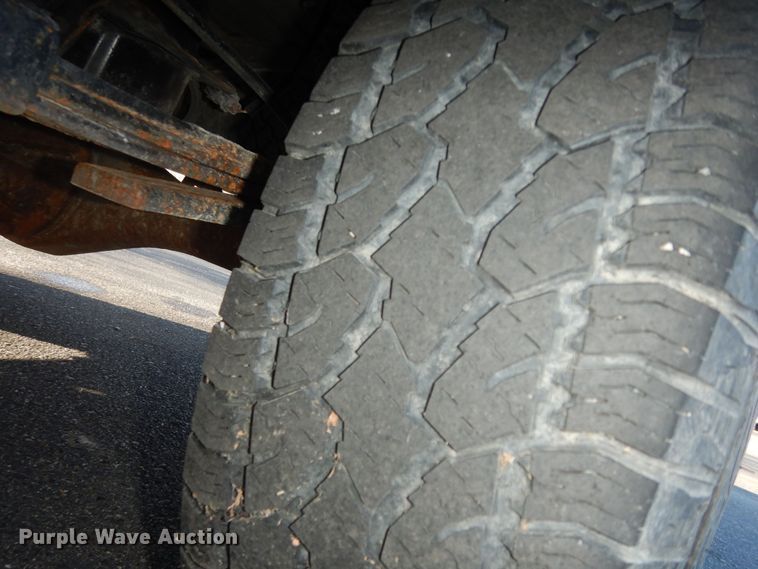 image for item DK7577 2002 Toyota Tundra SR5  Access Cab pickup truck