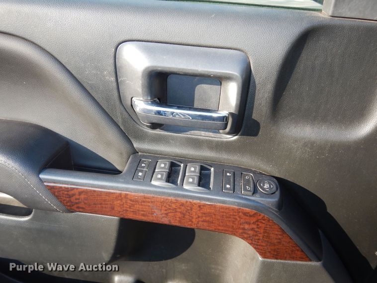 image for item DK7578 2017 GMC Sierra 1500  Crew Cab pickup truck