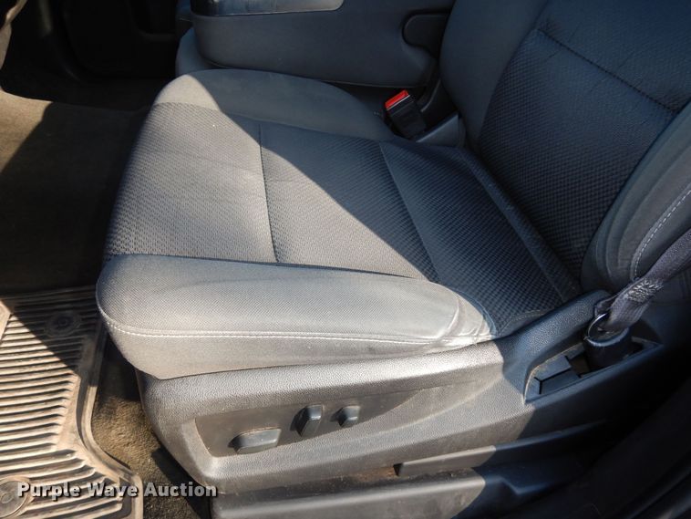 image for item DK7578 2017 GMC Sierra 1500  Crew Cab pickup truck