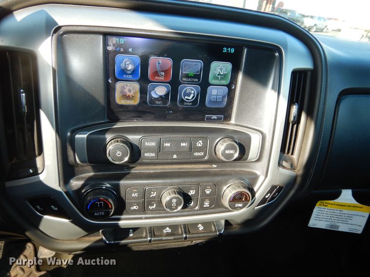 image for item DK7578 2017 GMC Sierra 1500  Crew Cab pickup truck