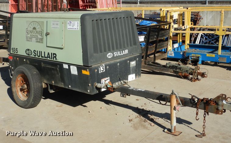 image for item DK7581 2004 Sullair 185  air compressor