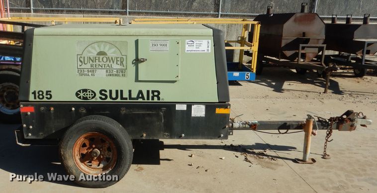 image for item DK7581 2004 Sullair 185  air compressor