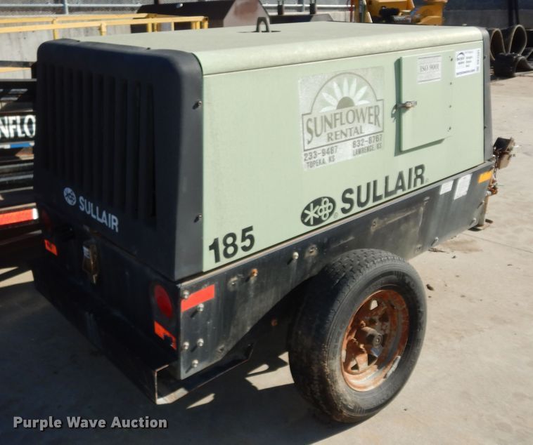 image for item DK7581 2004 Sullair 185  air compressor