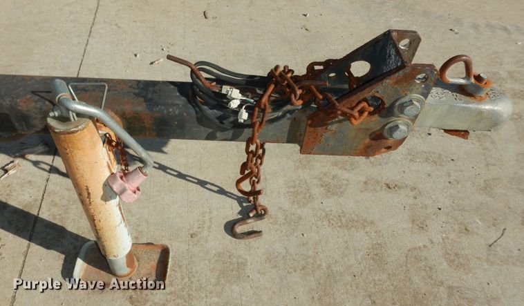 image for item DK7581 2004 Sullair 185  air compressor