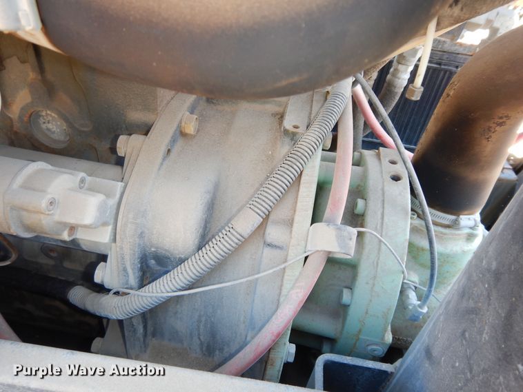 image for item DK7581 2004 Sullair 185  air compressor