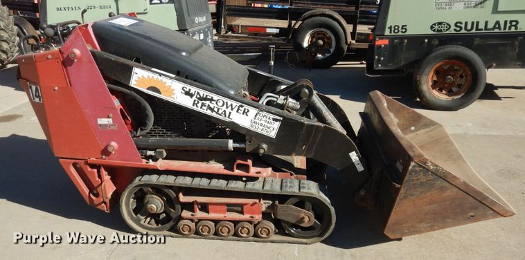 image for item DK7582 2014 Toro TX427  compact utility loader