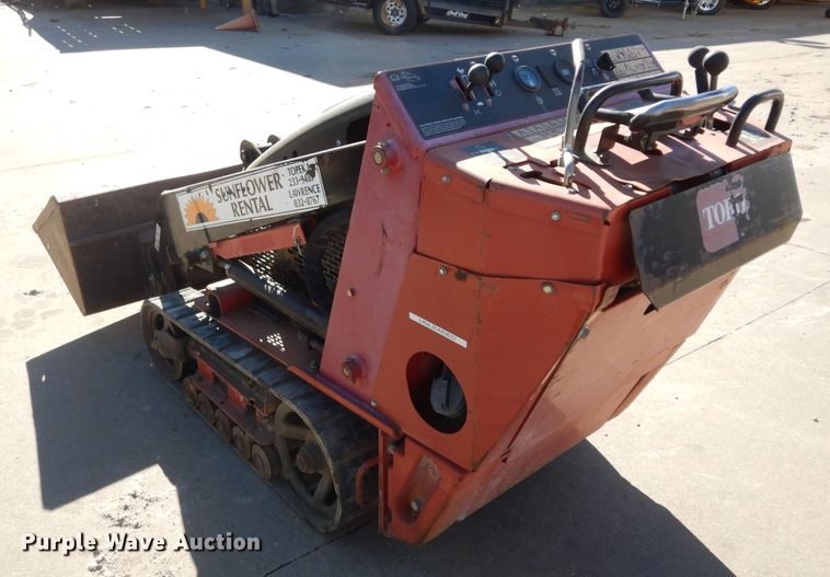 image for item DK7582 2014 Toro TX427  compact utility loader