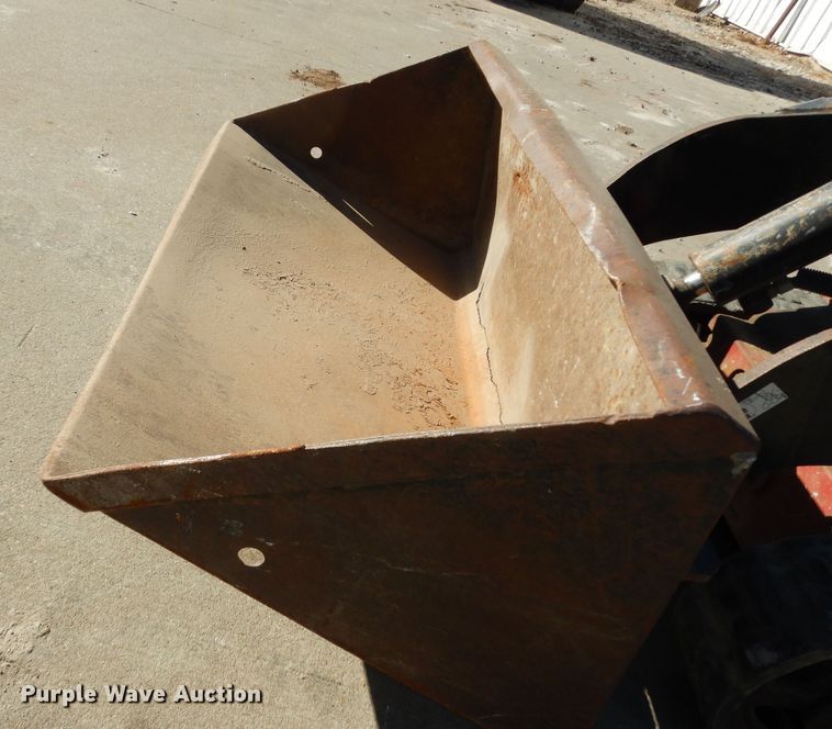 image for item DK7582 2014 Toro TX427  compact utility loader