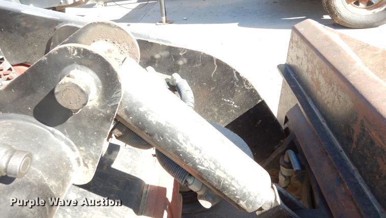 image for item DK7582 2014 Toro TX427  compact utility loader