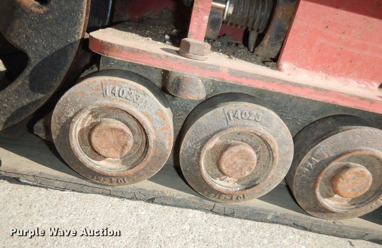 image for item DK7582 2014 Toro TX427  compact utility loader