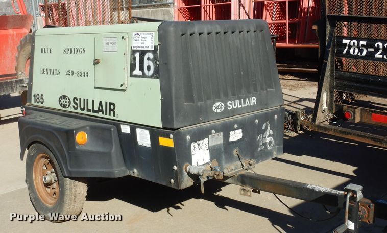image for item DK7583 2003 Sullair 185  air compressor