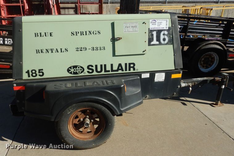 image for item DK7583 2003 Sullair 185  air compressor