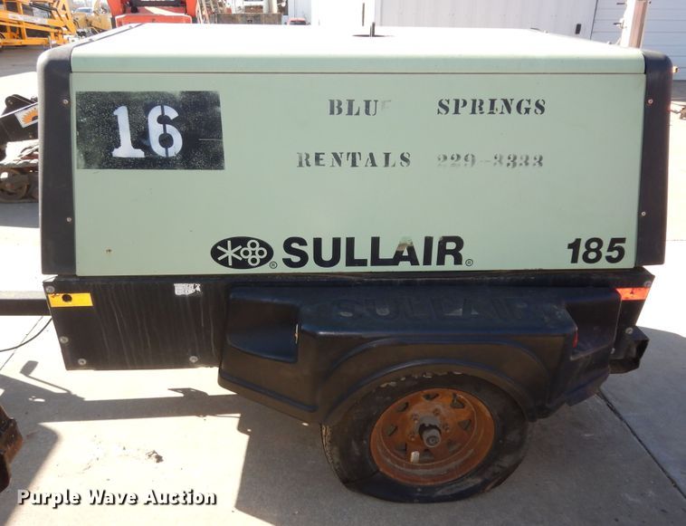 image for item DK7583 2003 Sullair 185  air compressor