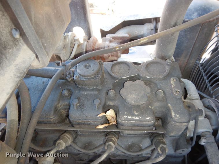 image for item DK7583 2003 Sullair 185  air compressor